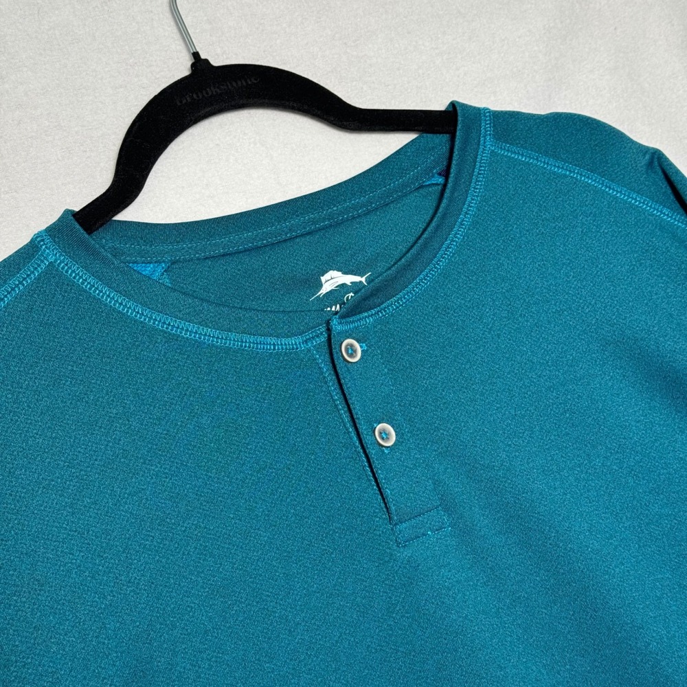 Tommy Bahama Mens XL Teal Blue Long Sleeve Henley Shirt Marlin Logo Performance